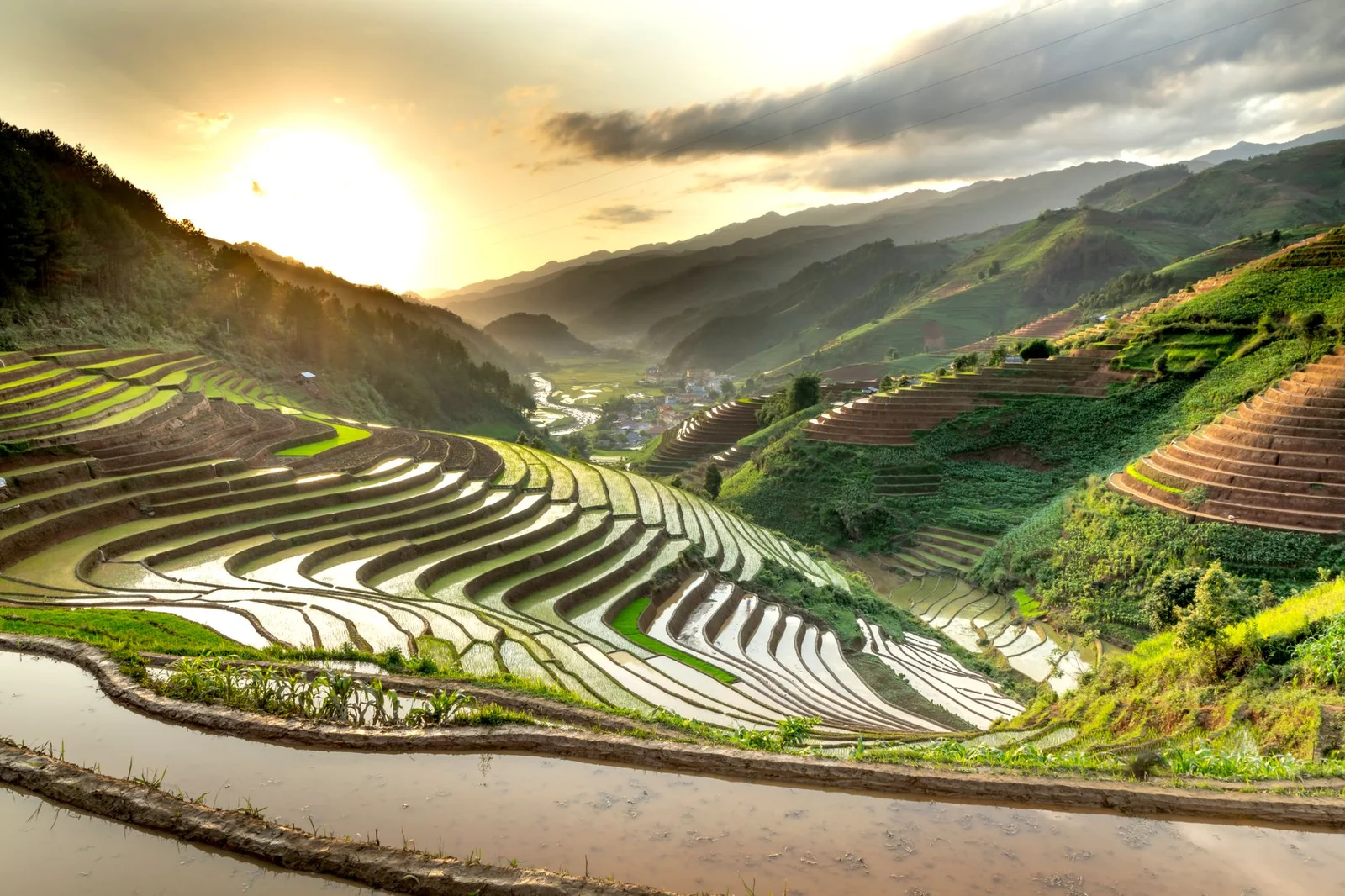 Hà Nội – Mù Cang Chải – Trạm Tấu 3N2Đ