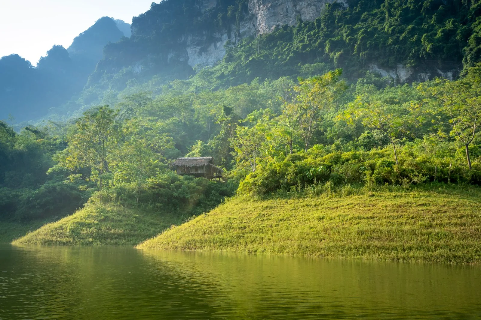 Hà Nội – Quảng Bình – Quảng Trị – Huế – Đà Nẵng 5N4Đ