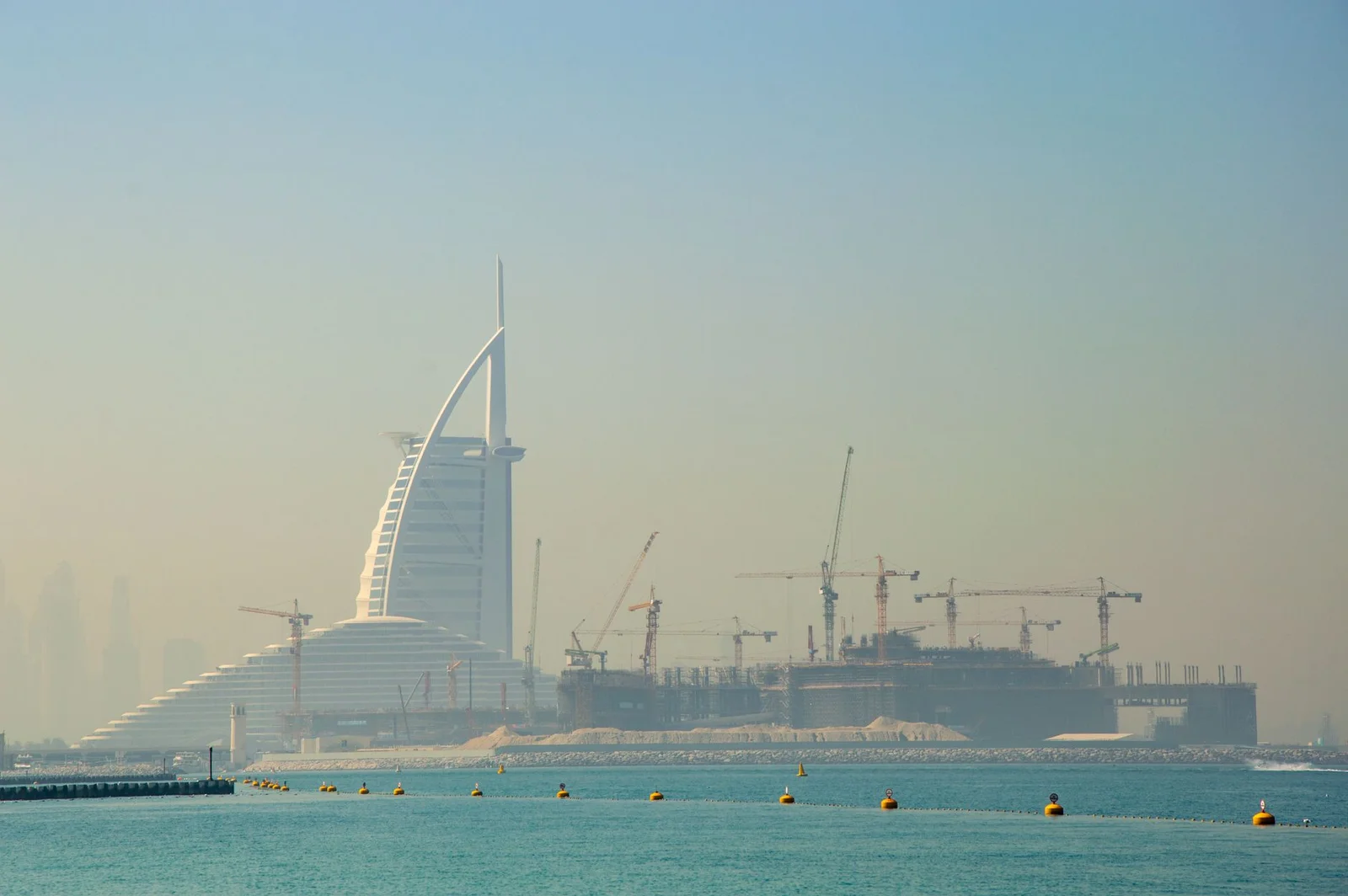 Khám Phá Tây Á Thịnh Vượng – Dubai – Abu Dhabi 5N4Đ