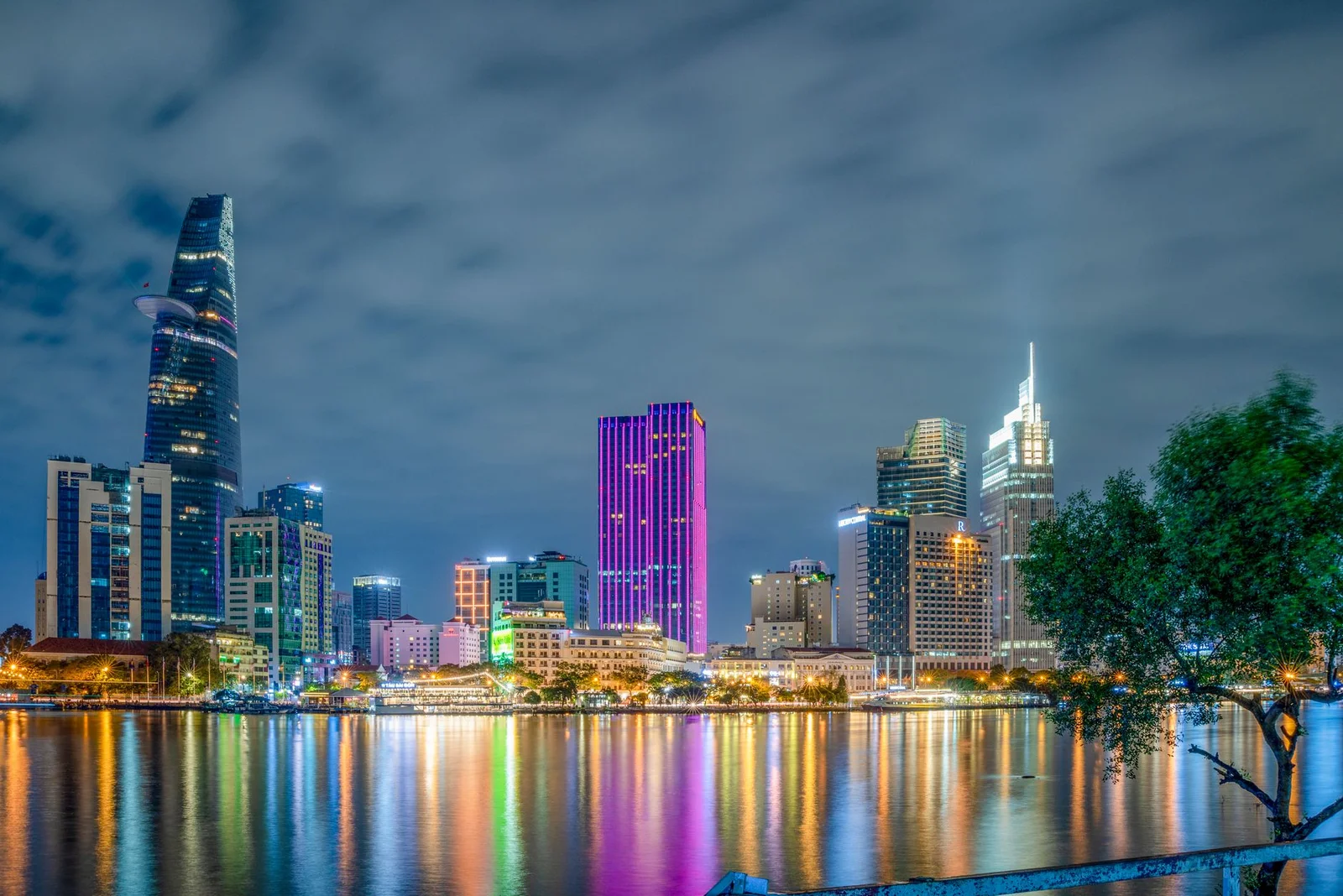 Hồ Chí Minh – Kansai – Kobe – Osaka – Kyoto – Nagoya/Hamamatsu – Núi Phú Sĩ – Tokyo – Narita 6N5Đ